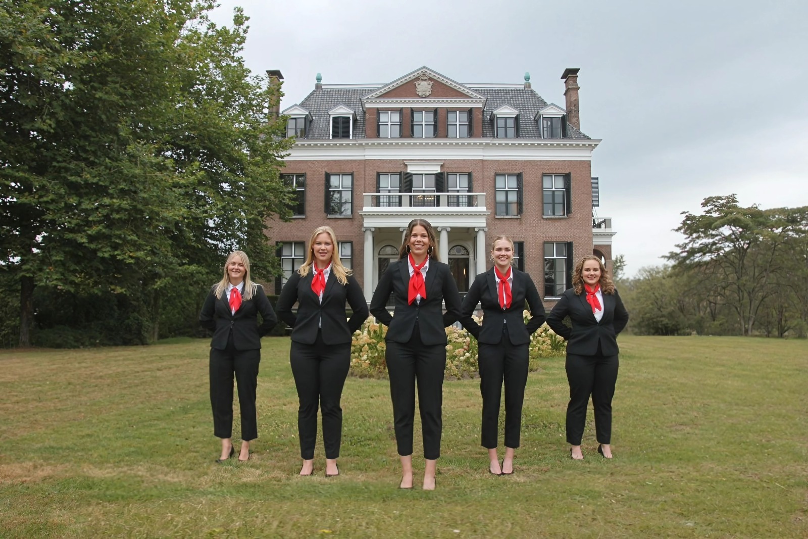 Lid worden? 𝑘𝑙𝑖𝑘 ℎ𝑖𝑒𝑟!